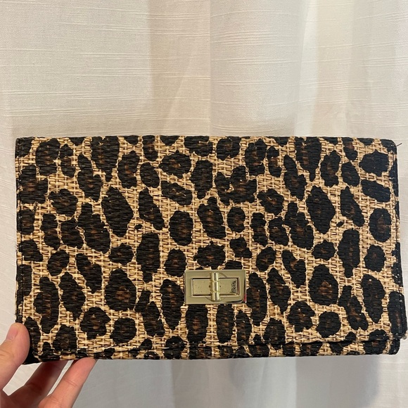 H&M Handbags - H&M Straw Leopard Clutch